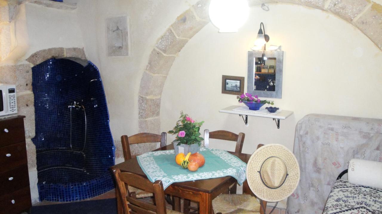 Old Stone House Chrissi Akti Chania Exterior foto